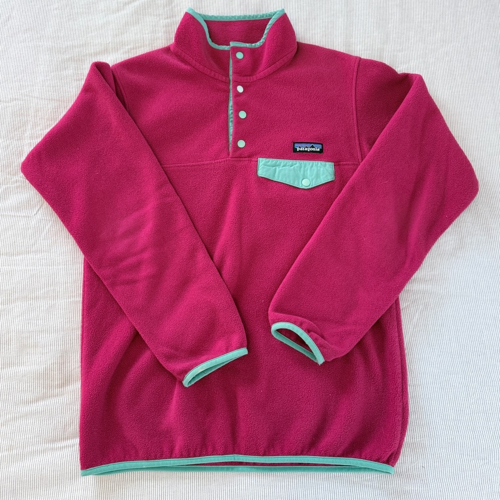 Patagonia Synchilla Raspberry Fleece with Teal Trim